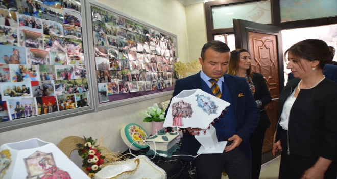 Yüksekovalı kadınlar sergi açtı