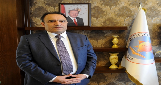 Tarım alanındaki pilot üniversiteden bal yarışması