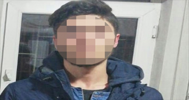 Kar maskesi takıp ailesinin para ve ziynet eşyasını gasbetti