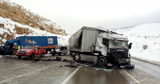 Malatyada trafik kazası: 2 yaralı