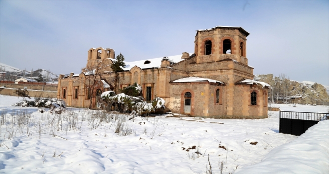 Tarihi Oltu Rus Kilisesi restore edilecek