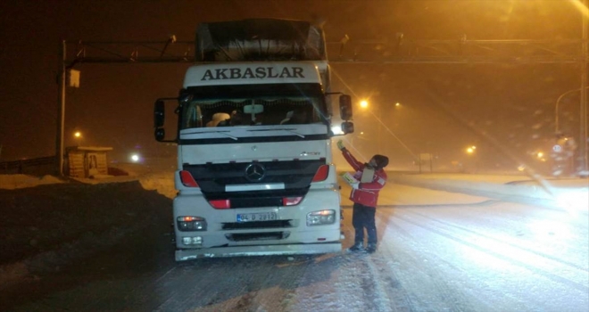 BitlisMuşVan kara yolu ulaşıma açıldı