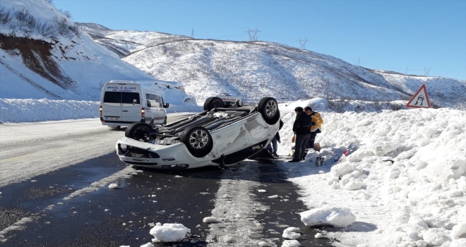 Bingölde trafik kazası: 5 yaralı