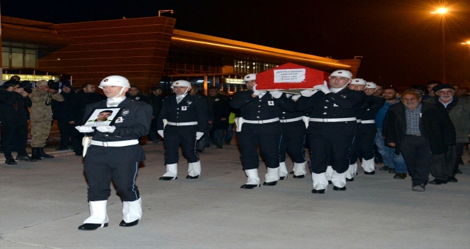 Şehit polis memurunun cenazesi Erzuruma getirildi