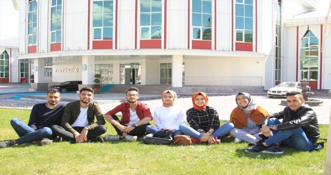 BEÜde yeni açılan bölüm ve programlara 460 öğrenci alınacak