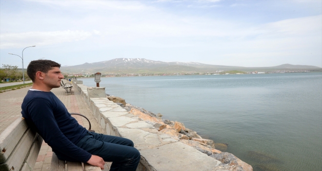Tavuk karası hastası gencin umudu kök hücre nakli