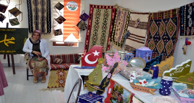 Muşta yıl sonu sergisi