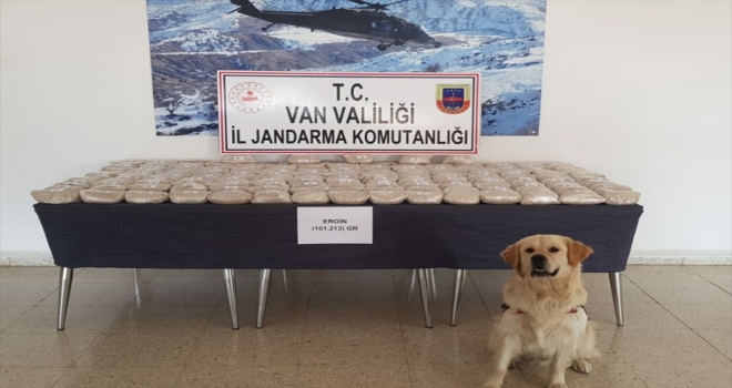 Vanda 101 kilogram eroin ele geçirildi