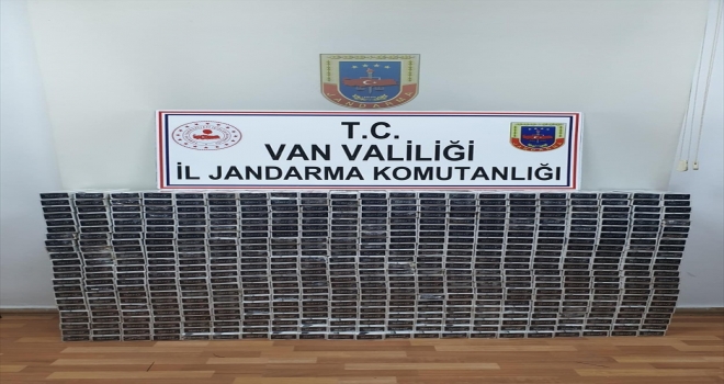 Vanda 5 bin paket kaçak sigara ele geçirildi