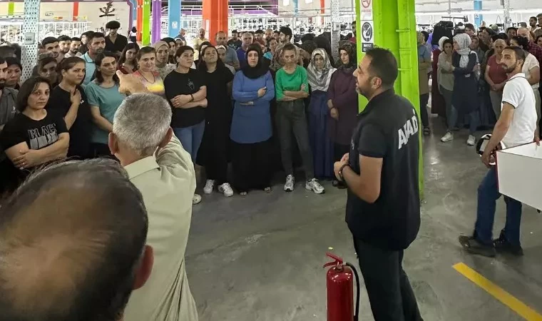 AFAD, Organize sanayi'de Afed'ten Korunma eğitimi veriyor