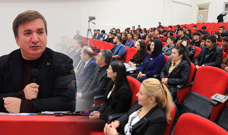 Vali Aydoğdu, öğrencilere hayat tecrübelerini anlattı.