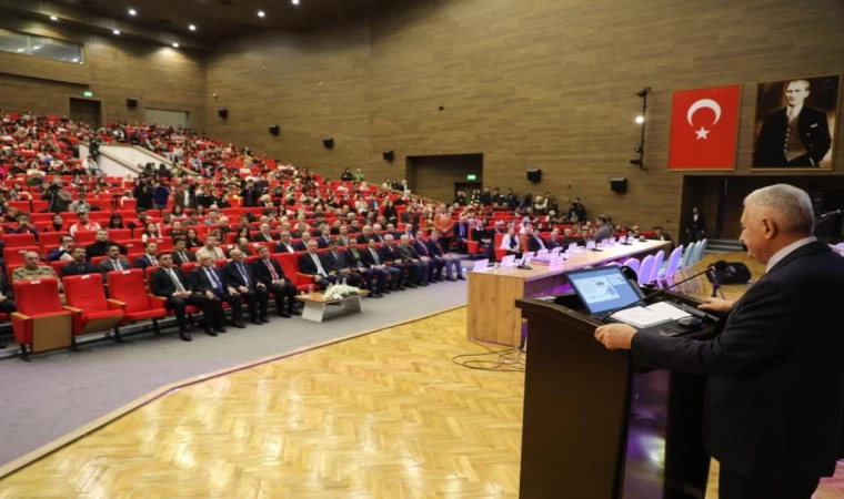 EBYÜ “Çağdaş Türk Dünyası Ortak Edebiyatının İnşası ve Nazım Hikmet Çalıştayı” düzenledi