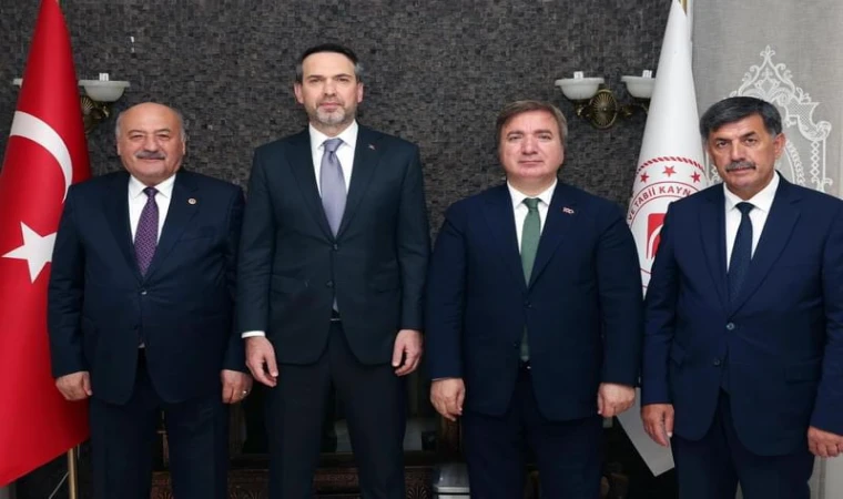 Bakan Bayraktar’a Ziyaret
