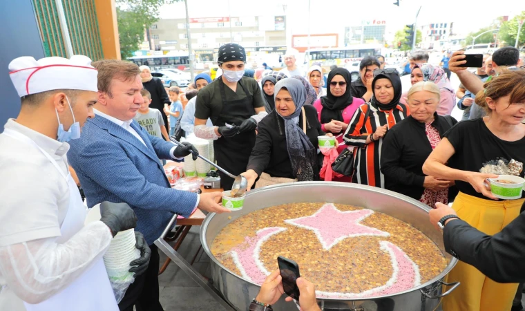Valilikten Dörtyol’da Aşure İkramı