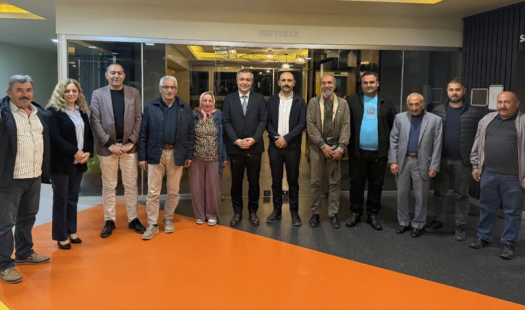 Anagold Madencilik İliçli muhtarlarla buluştu.