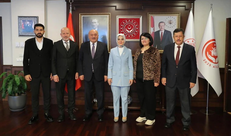 Karaman’dan Bakan Mahinur Özdemir Göktaş’a Ziyaret