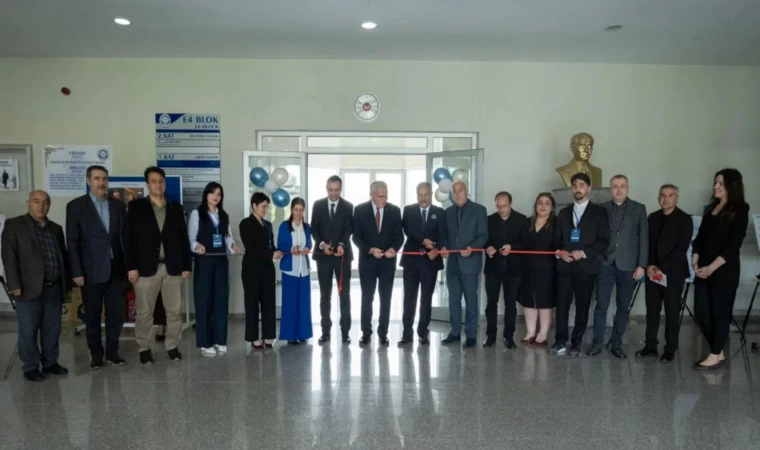 EBYÜ Sağlık Yönetimi Öğrencileri Girişimcilik Projelerini Tanıttı