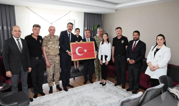 15 Temmuz Gazisi Can Gülsever'e Anlamlı Ziyaret
