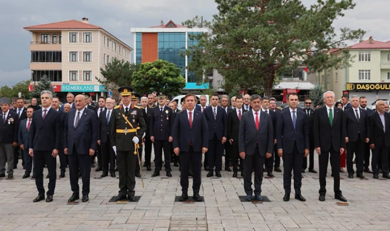 30 Ağustos Zafer Bayramı Törenlerle kutlandı