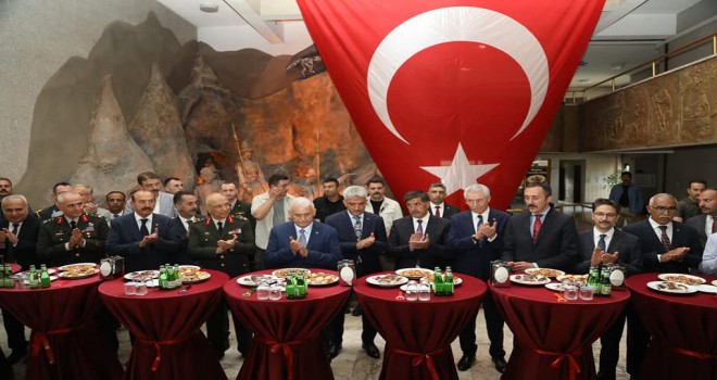ERZİNCAN'DA BAYRAMLAŞMA