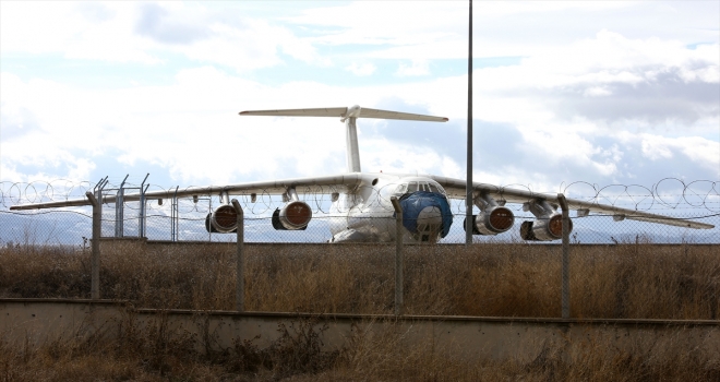 Nakliye uçağını arayan soran yok