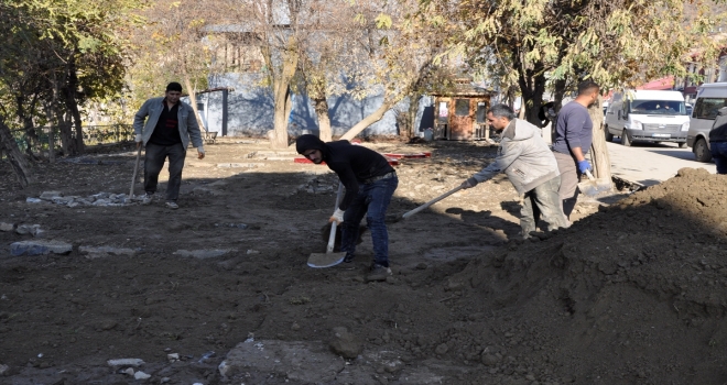 Çukurcada 6 yeni park yapılıyor