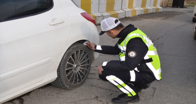 Muşta kış lastiği denetimi