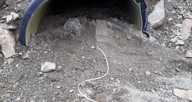 Vanda menfeze yerleştirilmiş patlayıcı imha edildi