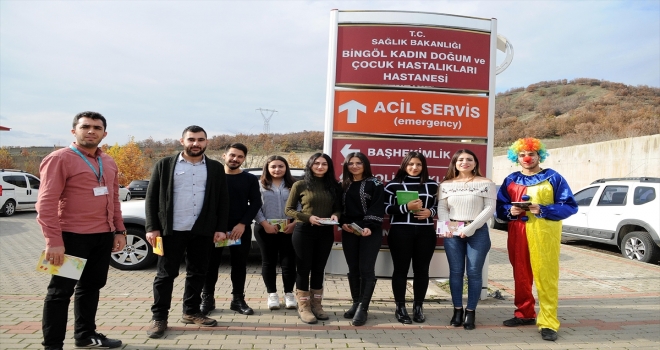 Çocuk hastalara şifa niyetine masal