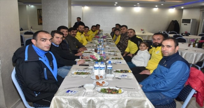 Özel Harekat Şube Müdürü Bayar, voleybolcularla buluştu