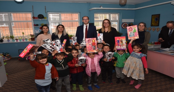 Çatak’ta Montessori Uygulayıcı Eğitimi başladı