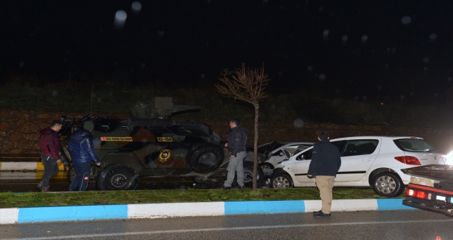 Tuncelide trafik kazası: 3 yaralı