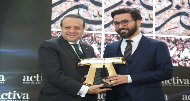 Değer Zirvesinden Sami Savatlıya büyük ödül