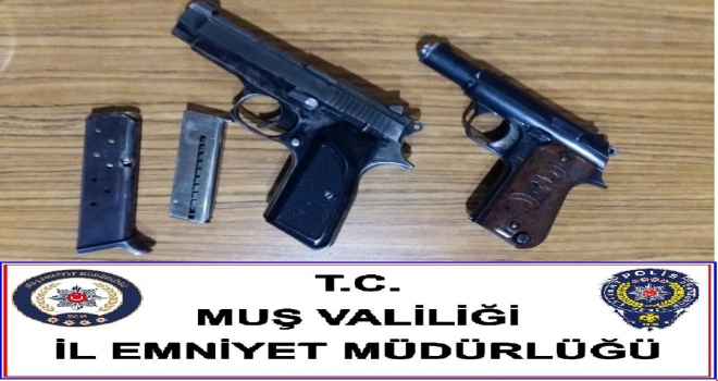 Muşta silah kaçakçılığı