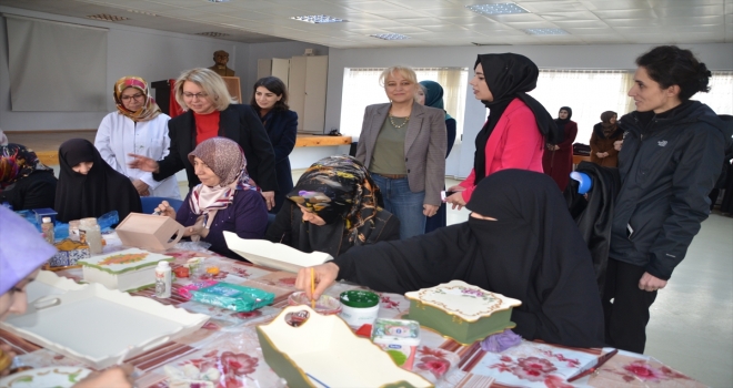 Vali Gündüzözün eşi ADEMi ziyaret etti