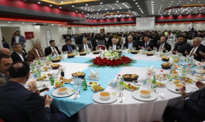 Mv. Adayları TSO üyeleri İftarda Buluştu