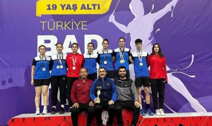 Badmintoncularımız Samsun'dan Mutlu Döndüler