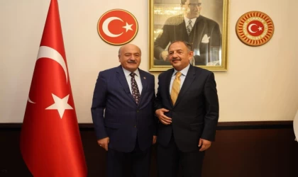 Karaman, Bakan Özhaseki ile görüştü