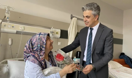 Başhekim' den yaşlı hastalara özel ilgi