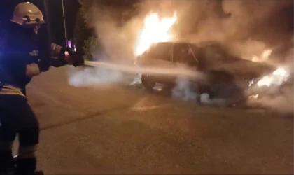 Gece Geç Saat'te Alev Aldı