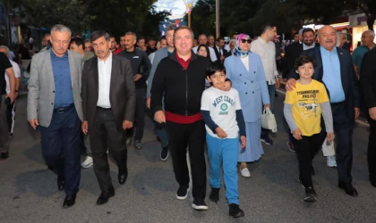 Ordu Caddesi, 20.00-24.00 arası trafiğe kapanmasının ilk gününde