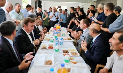 Vali Aydoğdu, Çadırkaya’da Lokma Dağıtım Programına Katıldı