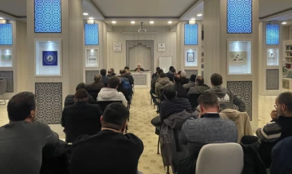 Gülabibey Gençlik Merkezi Çarşamba Sohbetleri Devam Ediyor