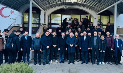 Muhammediye Camii’nde Sabah Namazı Camii Cemaat Buluşması