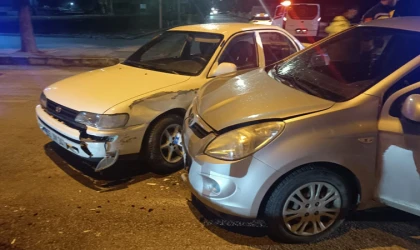 Trafik Kazası 2 hafif yaralı
