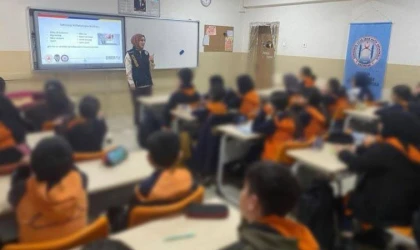 Öğrencilere Güvenlik ve Siber Farkındalık Eğitimi