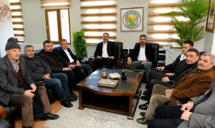 Tanoğlu İliç’te Esnafı Dinledi, İftarda Bir Araya Geldi