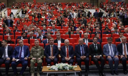 Erzincan’da “Türkiye Yüzyılında Güvenlik” Paneli Düzenlendi