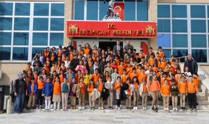 Miniklerden Belediyeye Anlamlı Ziyaret