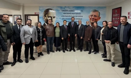 Tolga Sağ'dan CHP'ye Ziyaret